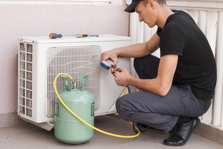 What Causes an Air Conditioner to Freeze Up?